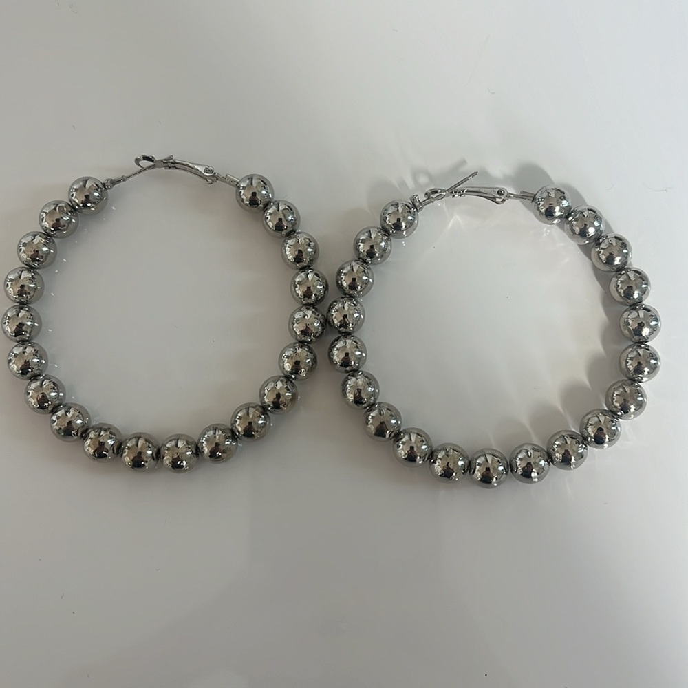 Fun Large Hoops - Picture 3 of 4